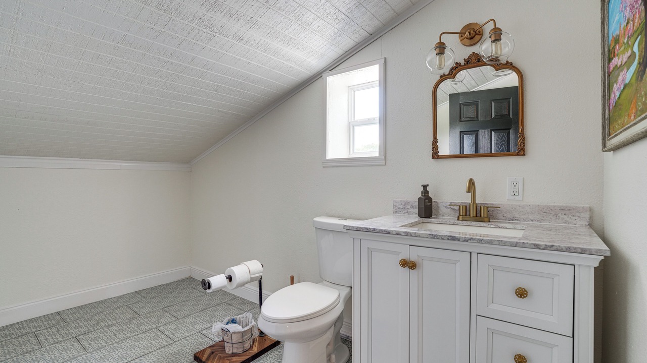 Photo of Bathroom in Pittman