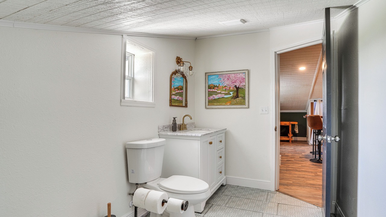 Photo of Bathroom in Pittman