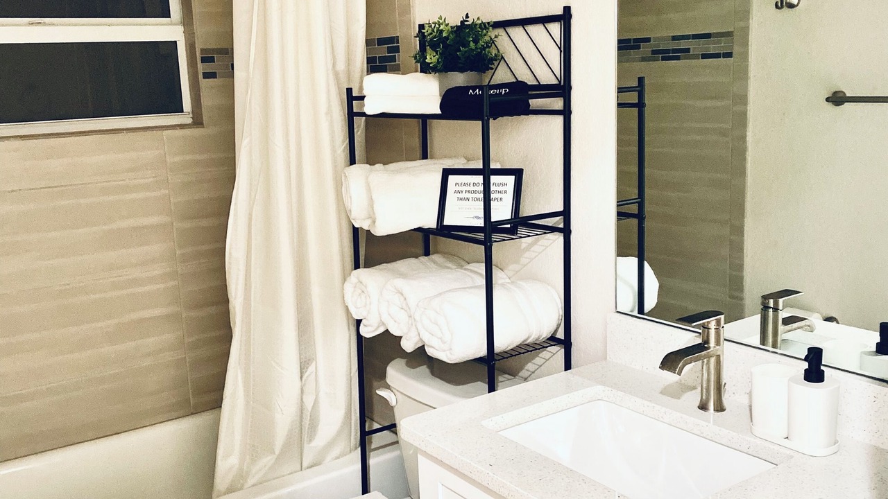 Photo of Bathroom in North Port