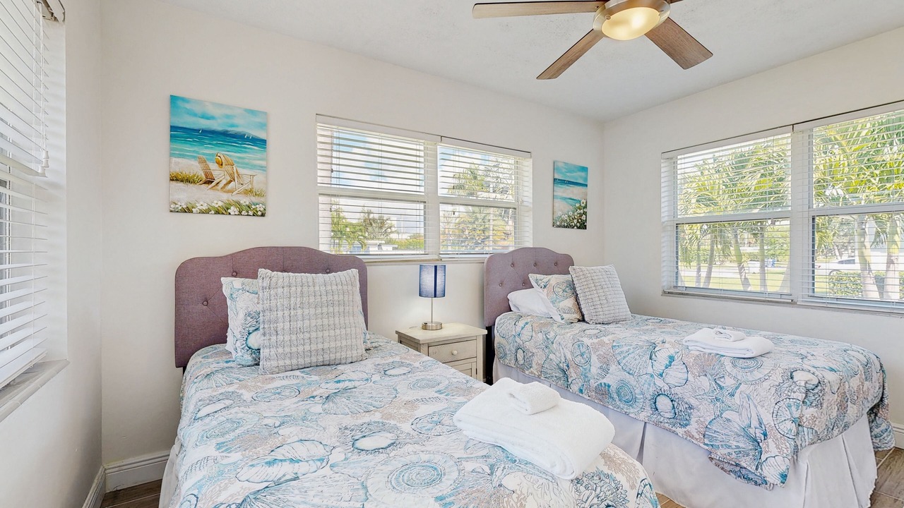Photo of Bedroom in Harbor Village