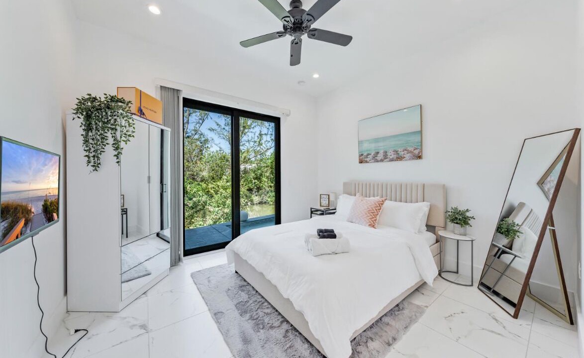 Photo of Bedroom in East Naples