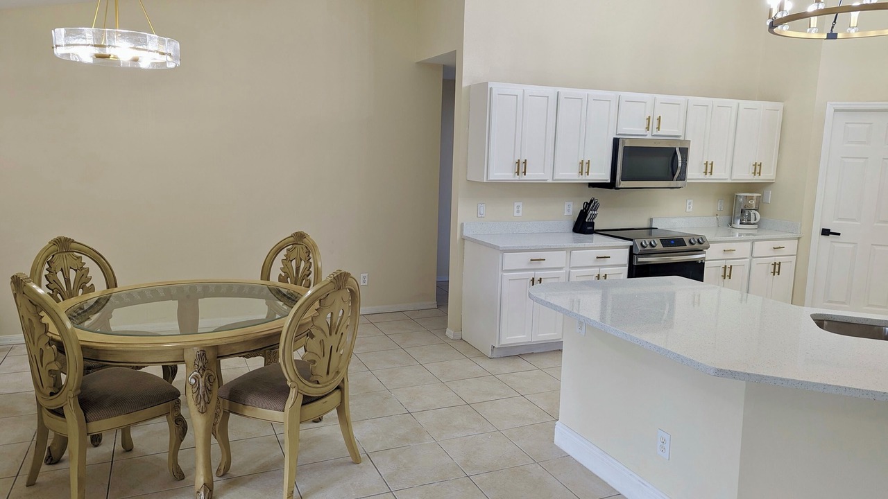 Photo of Kitchen in Vero Lake Estates