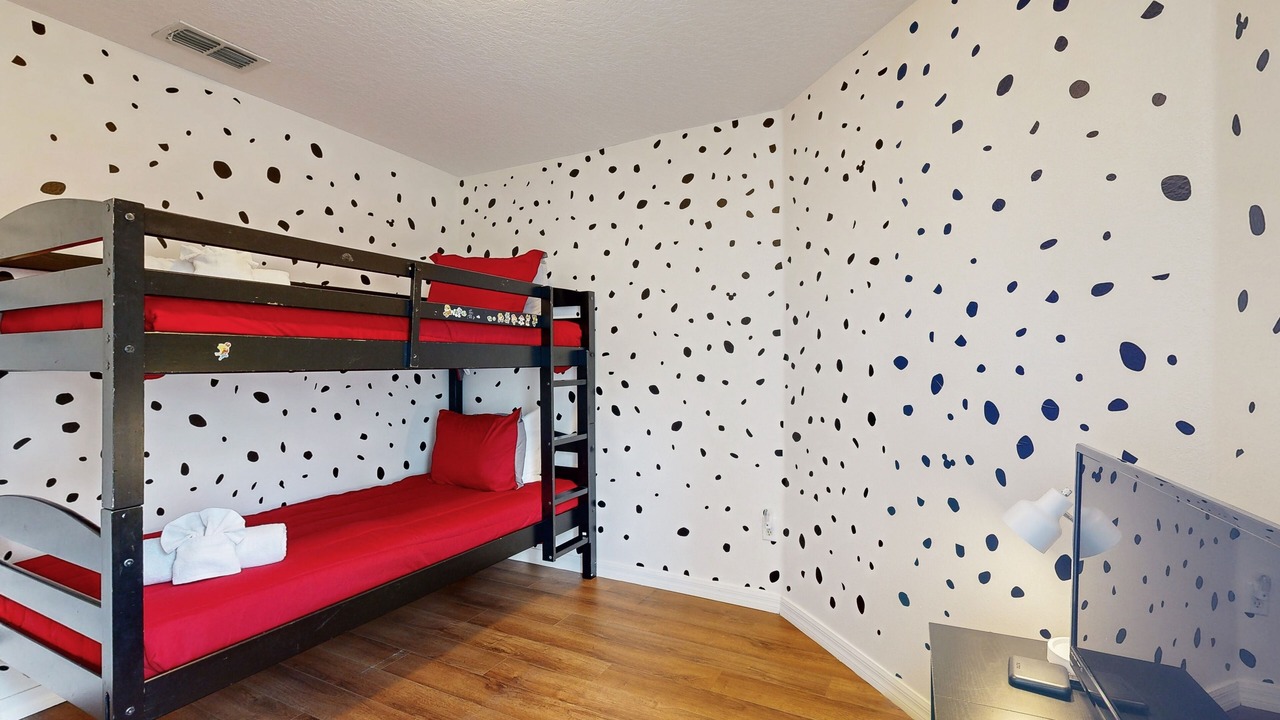 Photo of Bedroom in Sandy Ridge
