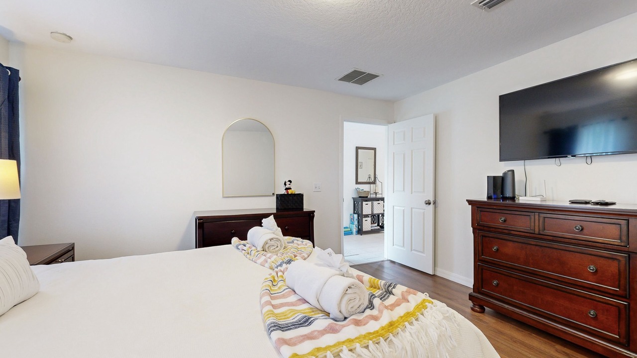 Photo of Bedroom in Sandy Ridge