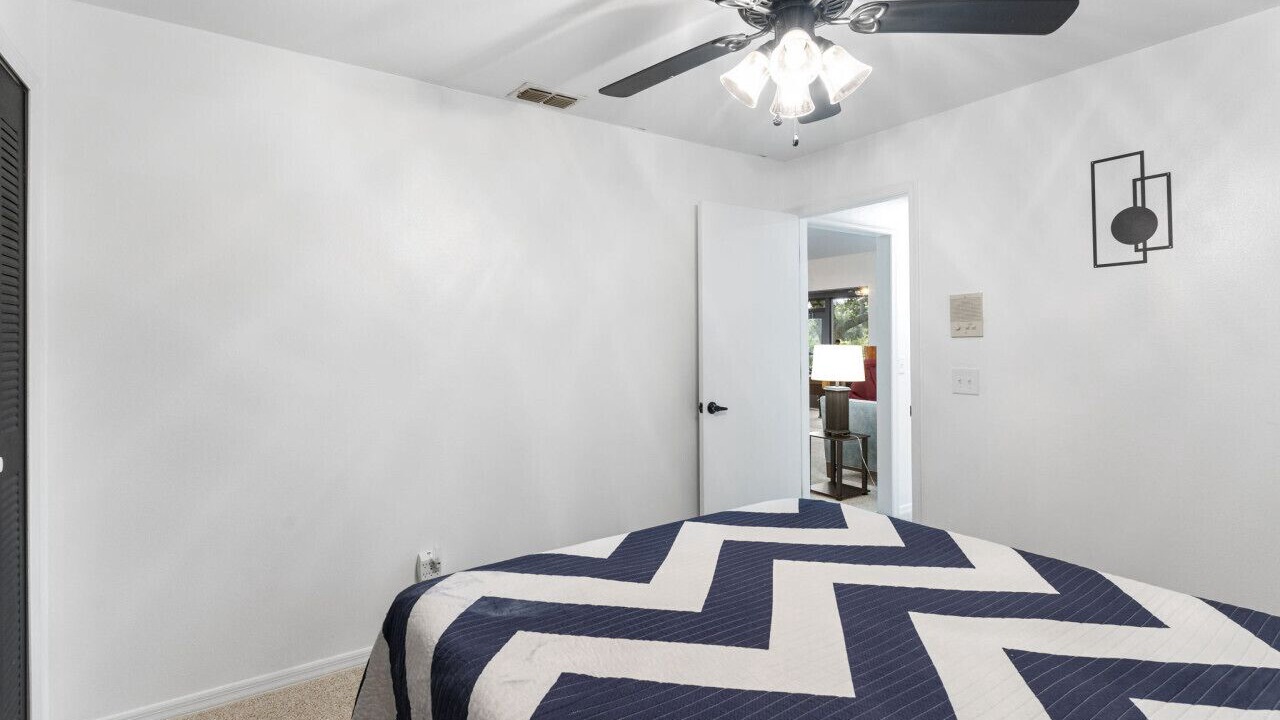 Photo of Bedroom in Eagle Lake