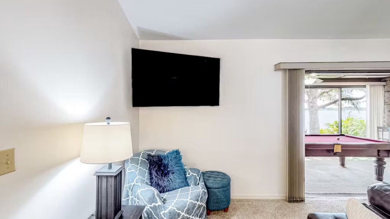 Photo of Livingroom in Eagle Lake