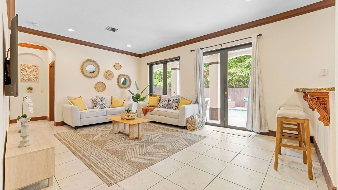 Photo of Livingroom in Tamiami