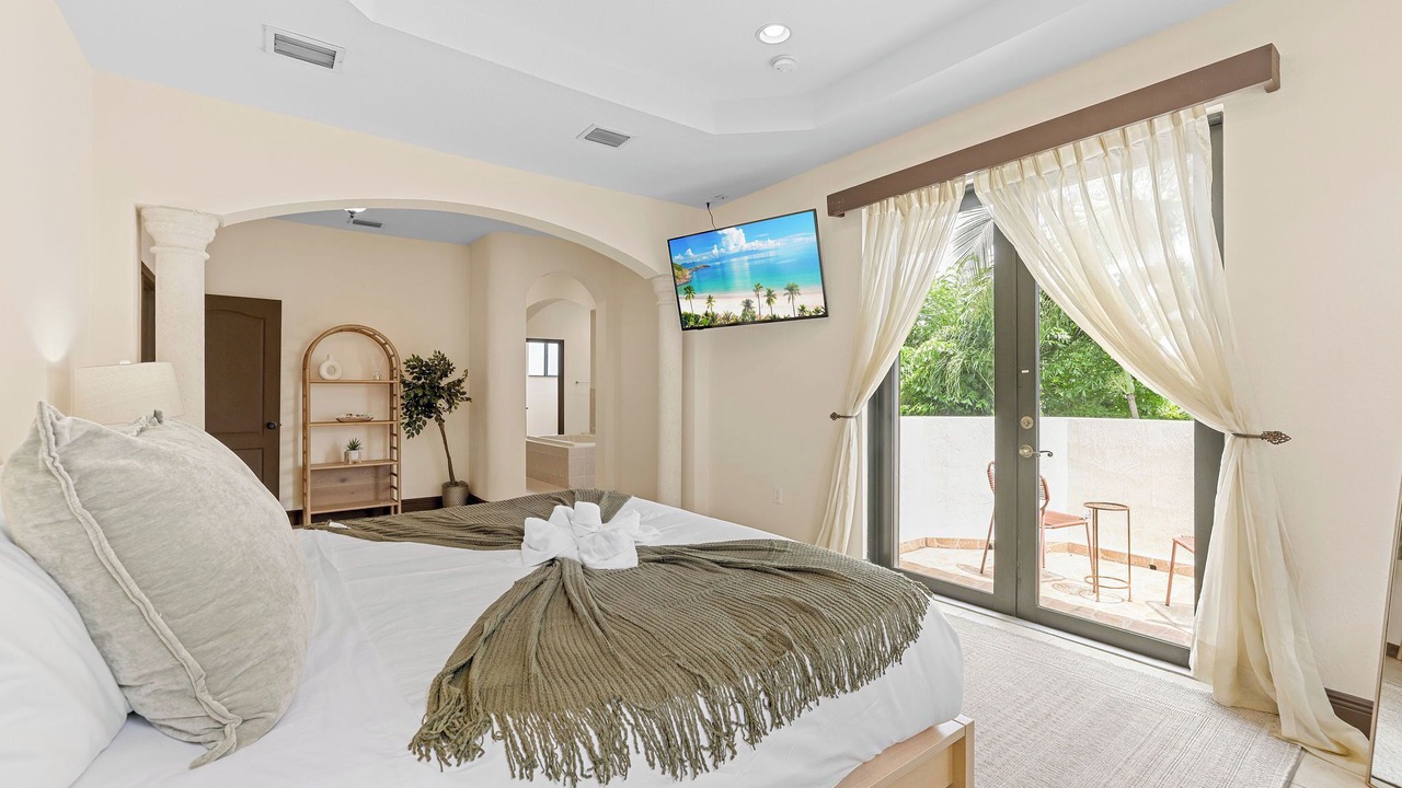 Photo of Bedroom in Tamiami