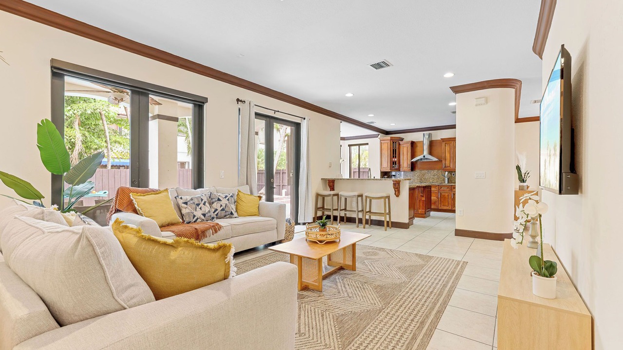 Photo of Livingroom in Tamiami