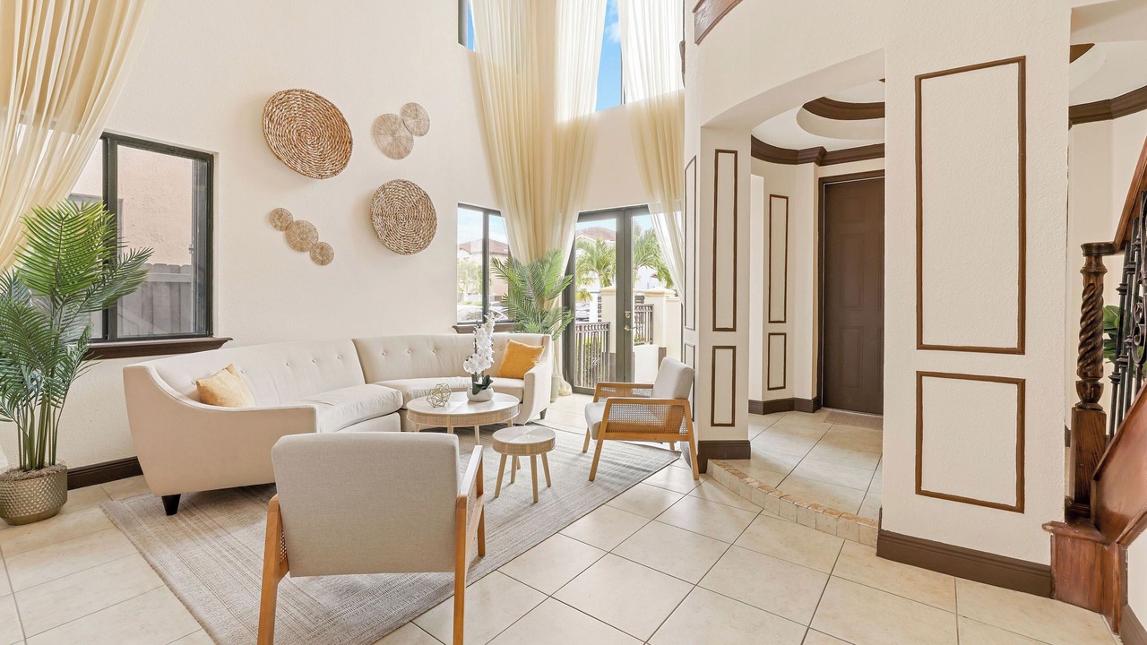 Photo of Livingroom in Tamiami