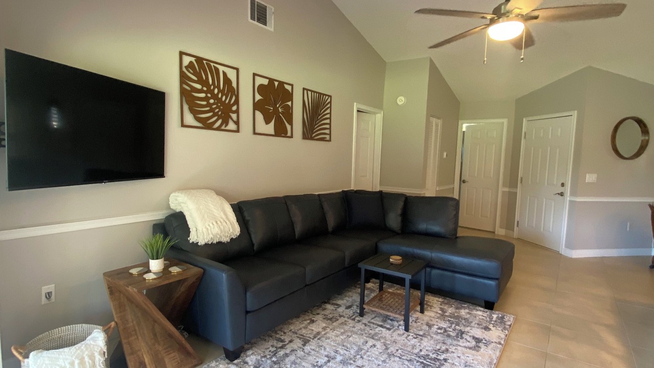 Photo of Livingroom in Myrtle Trace
