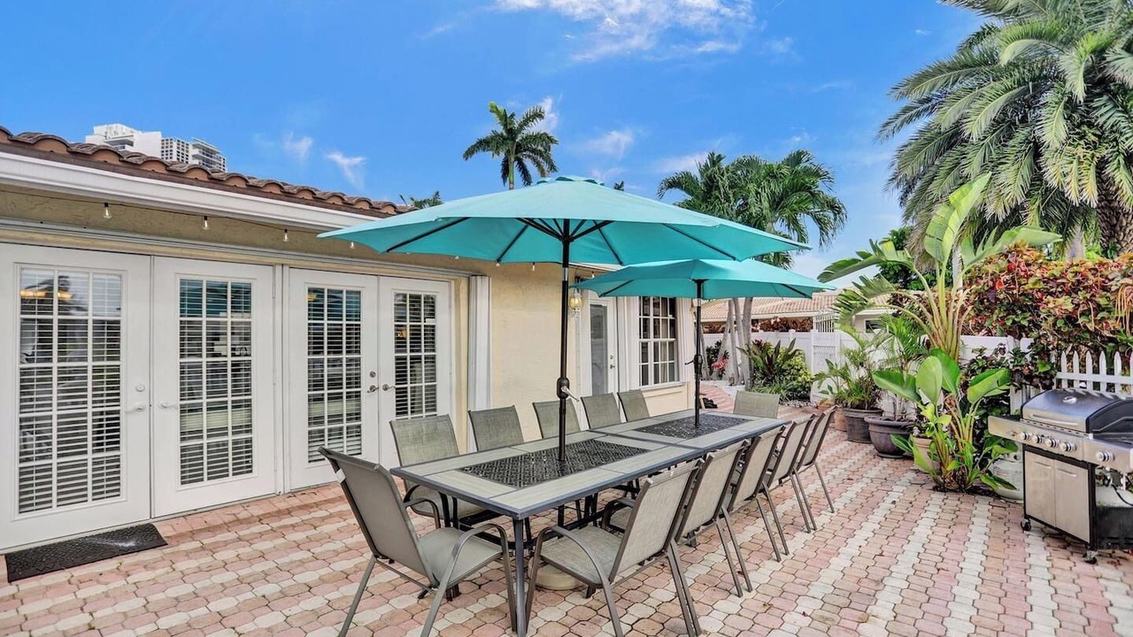 Photo of Outdoor in Dolphin Isles