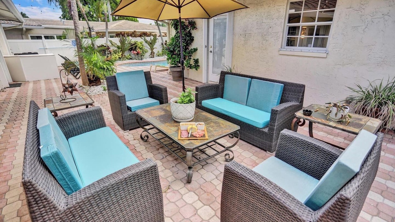 Photo of Patio Balcony in Dolphin Isles
