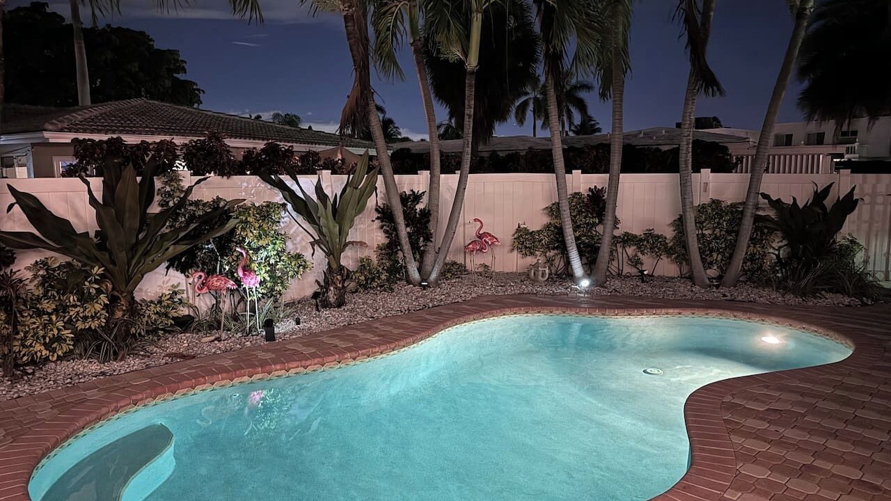 Photo of Outdoor in Dolphin Isles