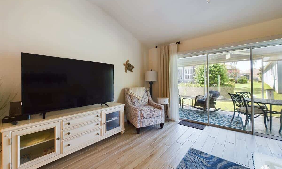 Photo of Livingroom in Fernandina