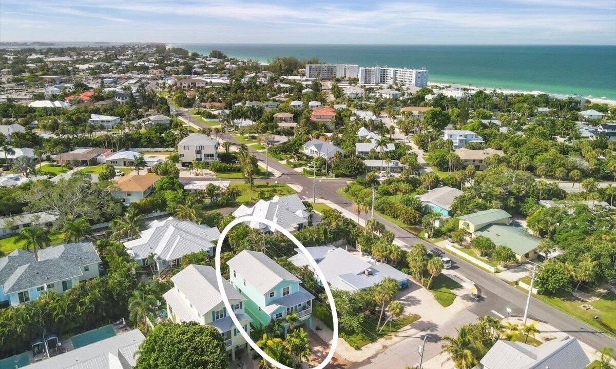 Photo of Outdoor in Holmes Beach