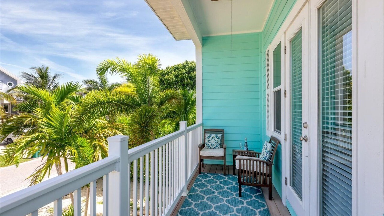 Photo of Patio Balcony in Holmes Beach