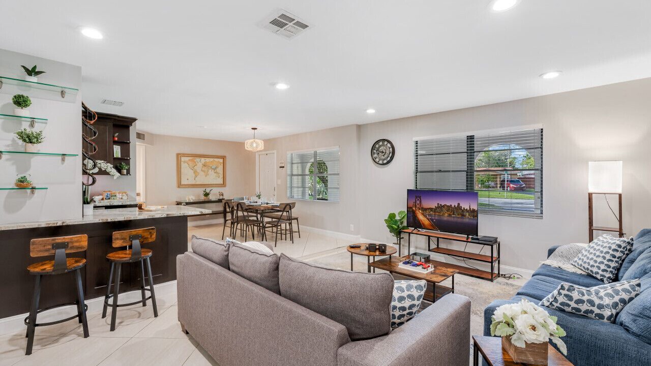 Photo of Livingroom in Pompano Beach