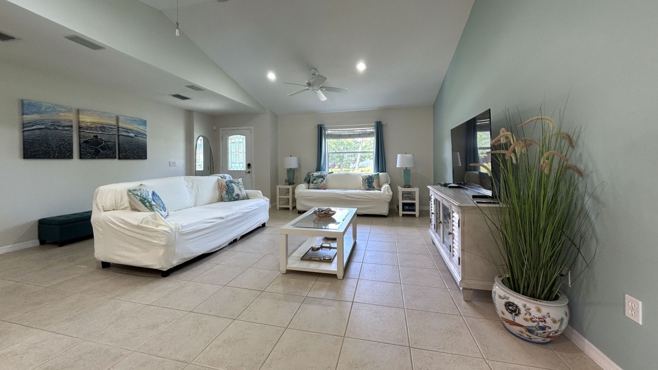 Photo of Bedroom in Bradenton