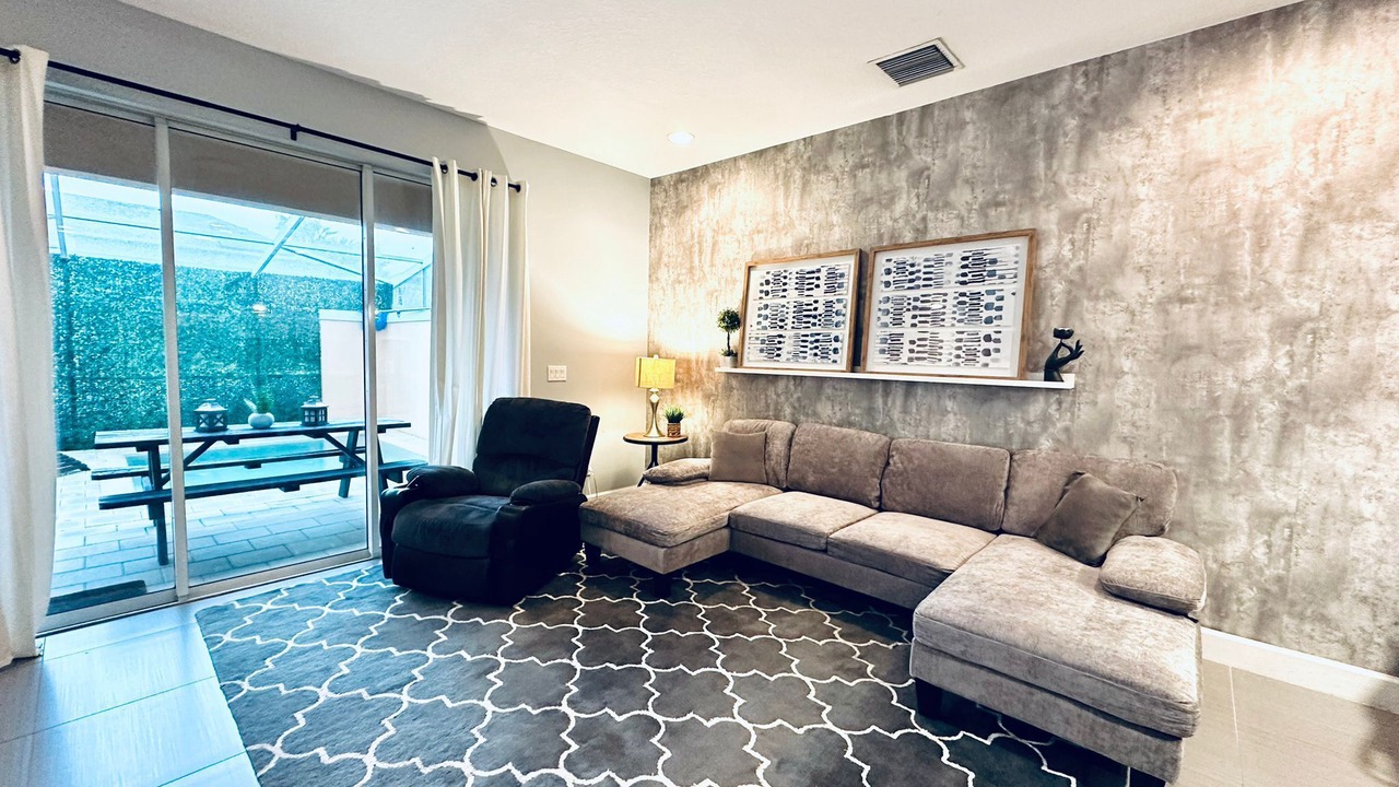 Photo of Livingroom in Silver Creek