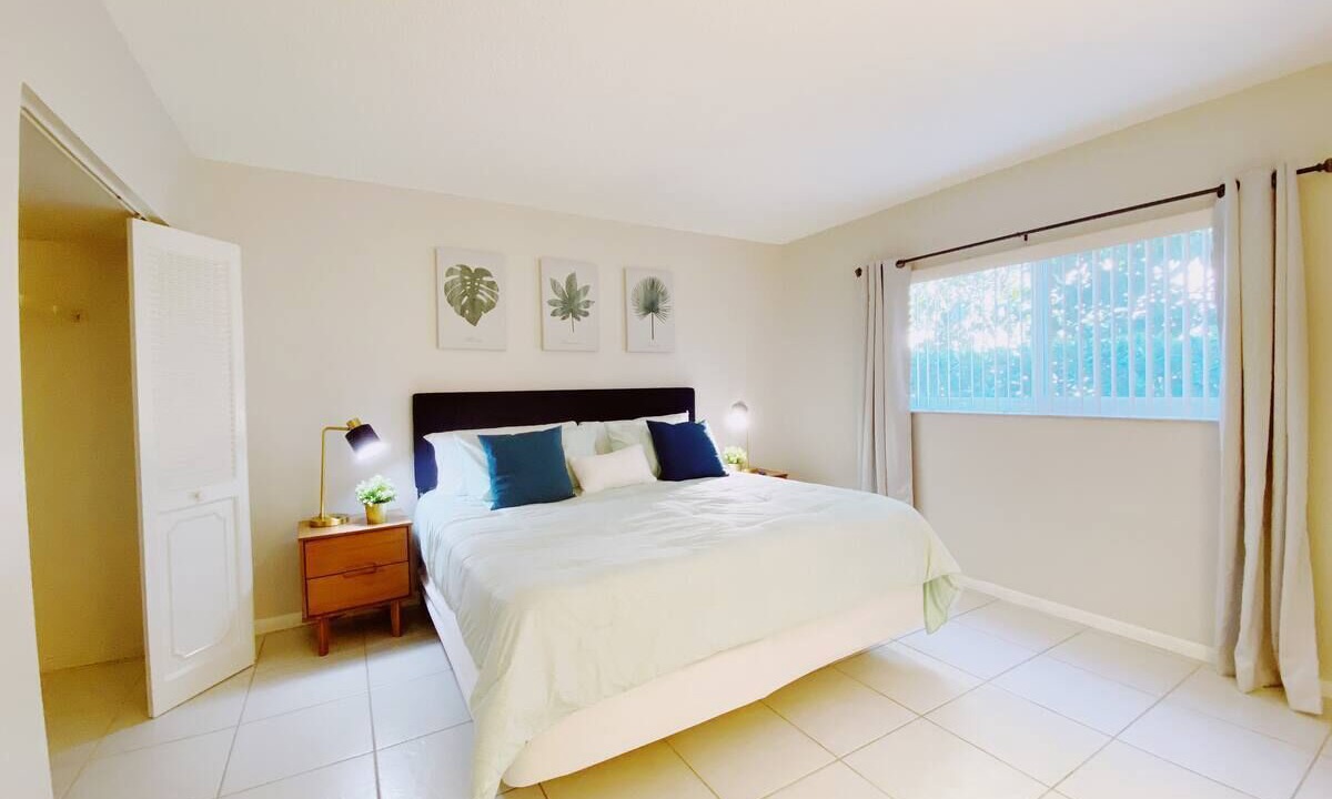 Photo of Bedroom in Lighthouse Point