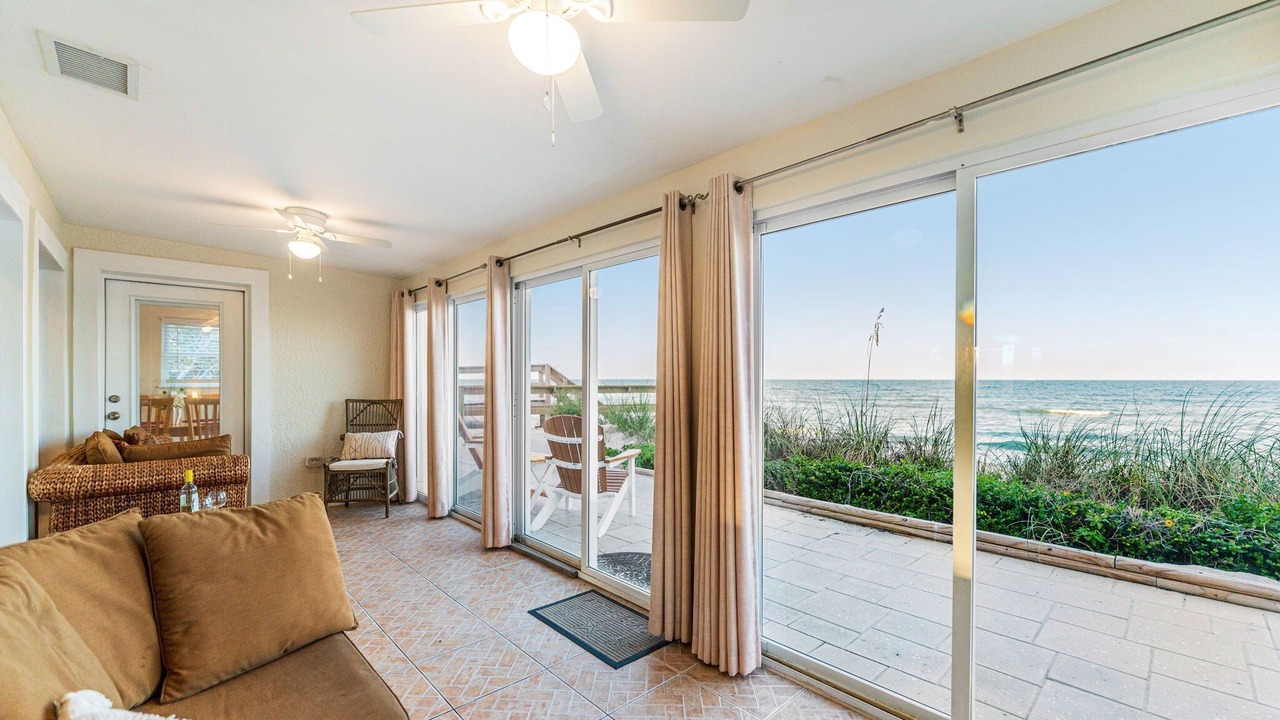 Photo of Bedroom in Melbourne Beach