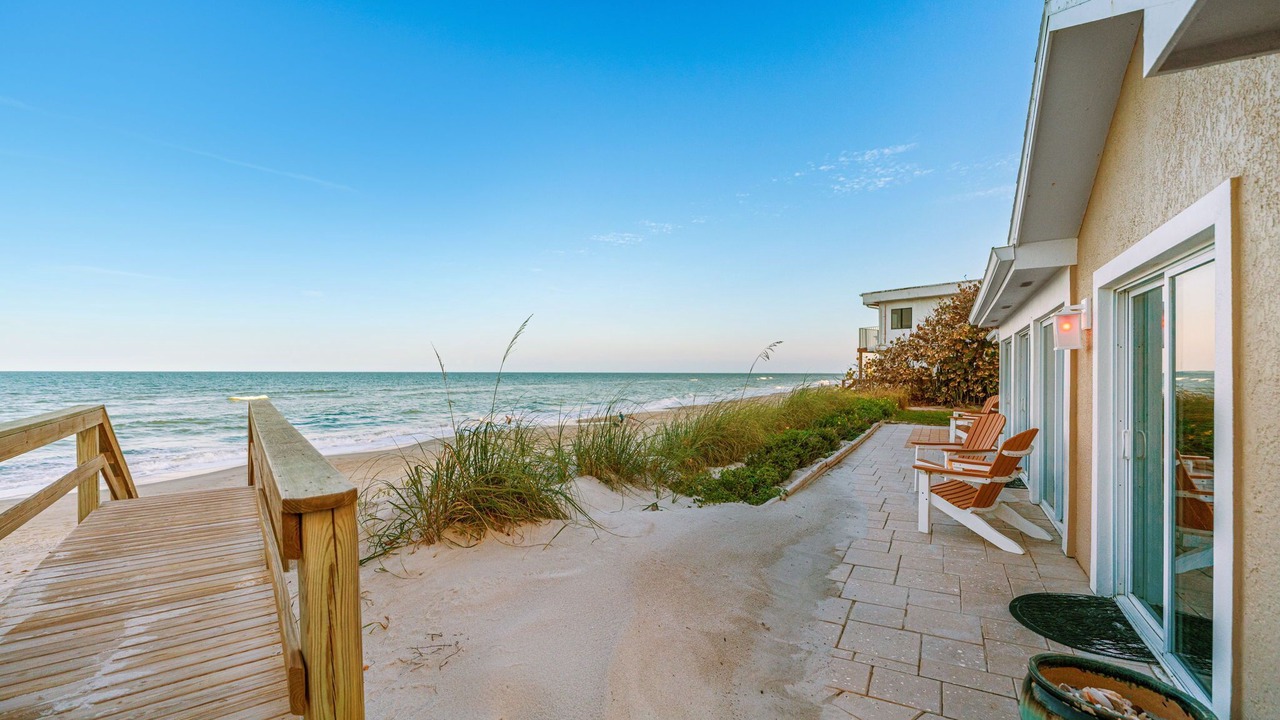 Photo of Bedroom in Melbourne Beach