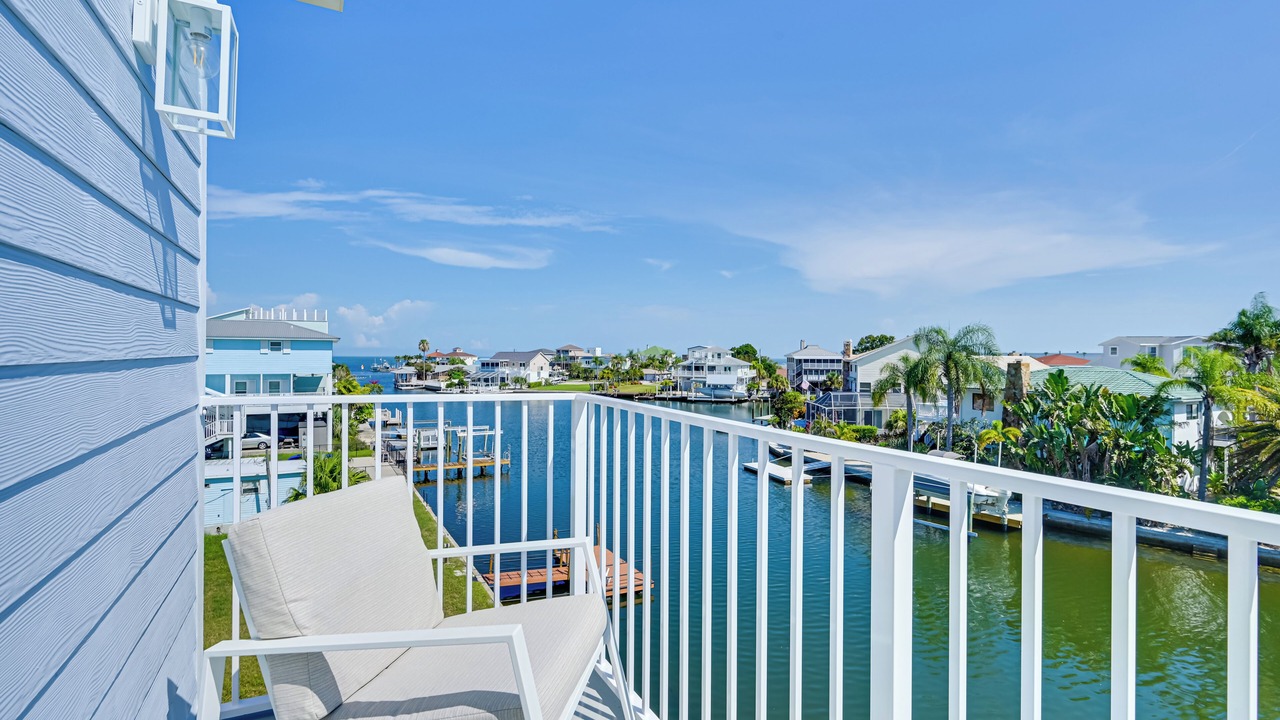 Photo of Patio Balcony in Map Of Hudson