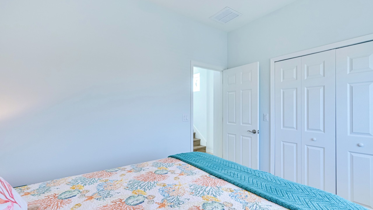 Photo of Bedroom in Hudson Beach Estates