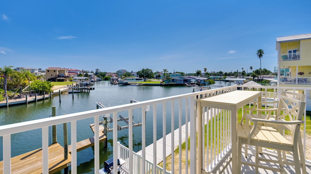 Photo of Patio Balcony in Hudson Beach Estates