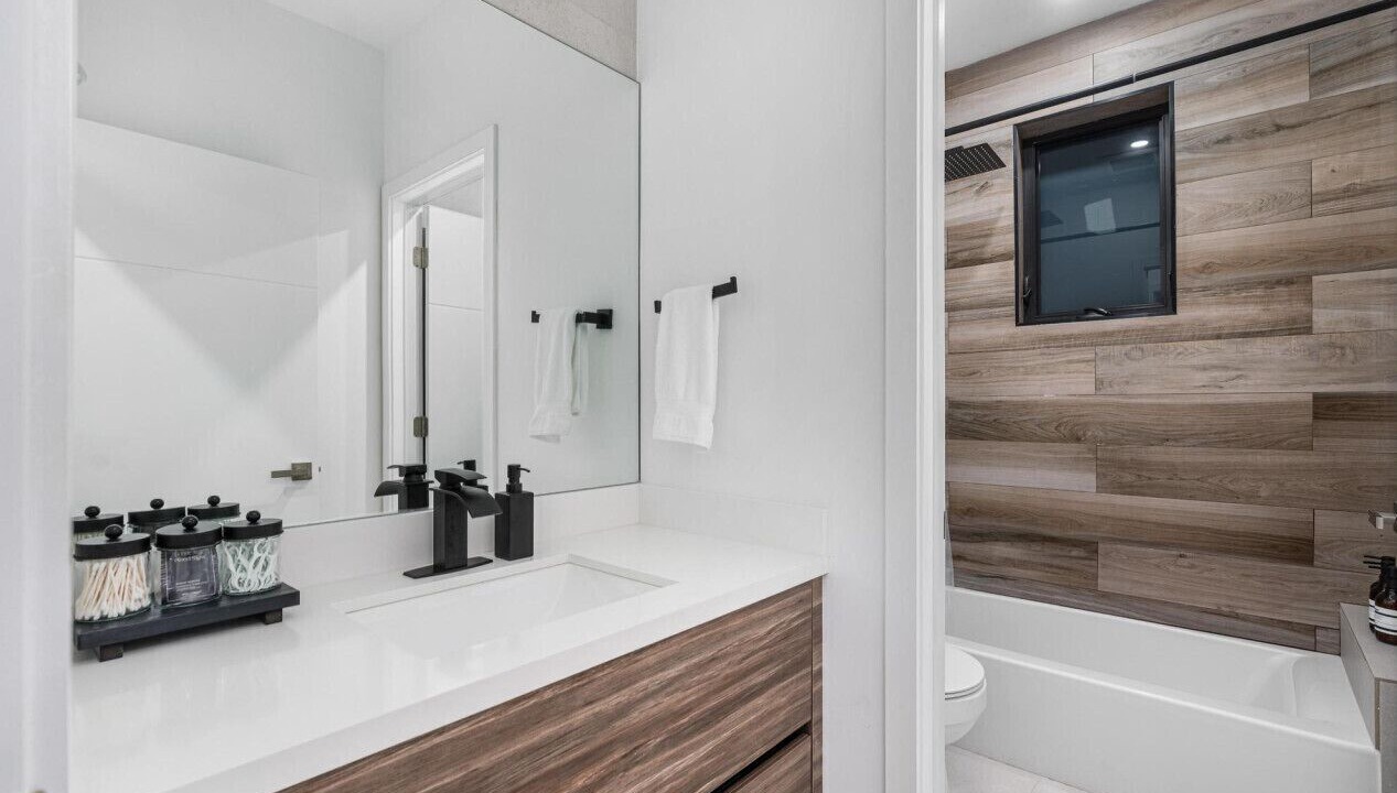 Photo of Bathroom in West Little Havana