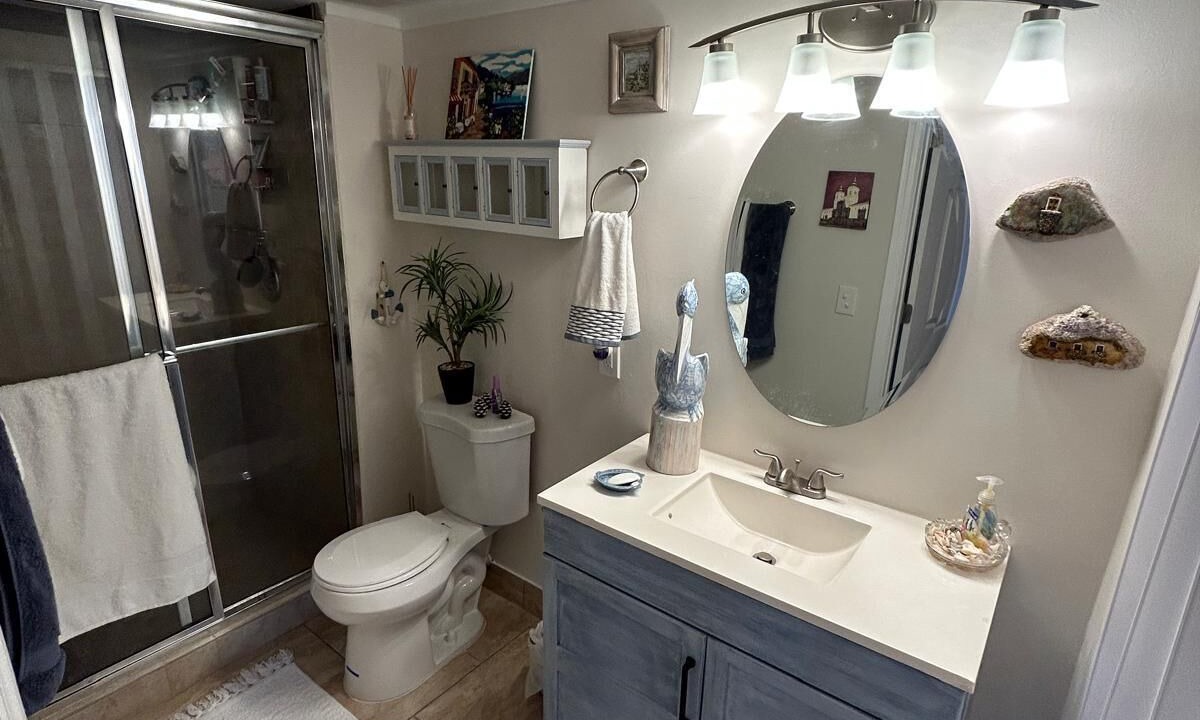 Photo of Bathroom in Florida North Atlantic Coast
