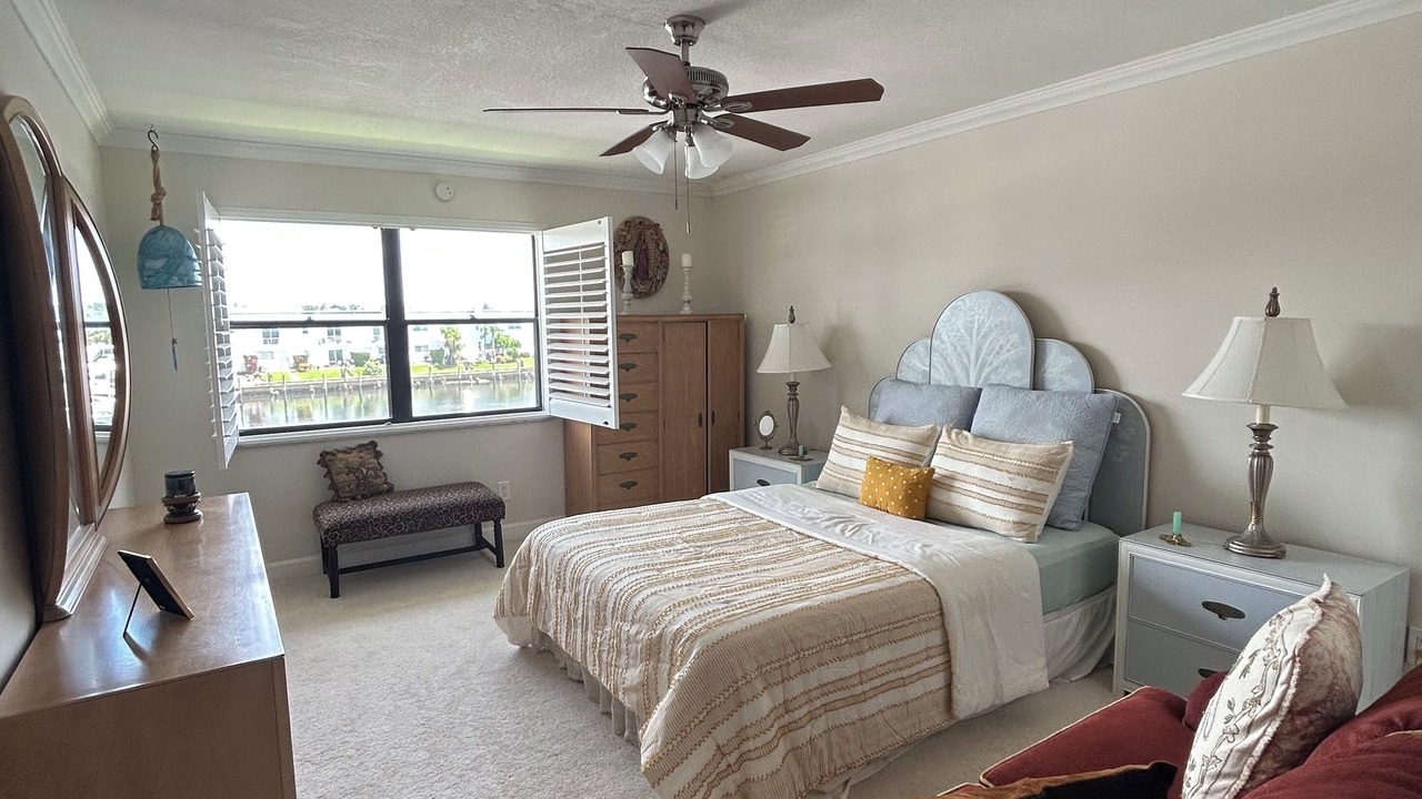 Photo of Bedroom in Florida North Atlantic Coast