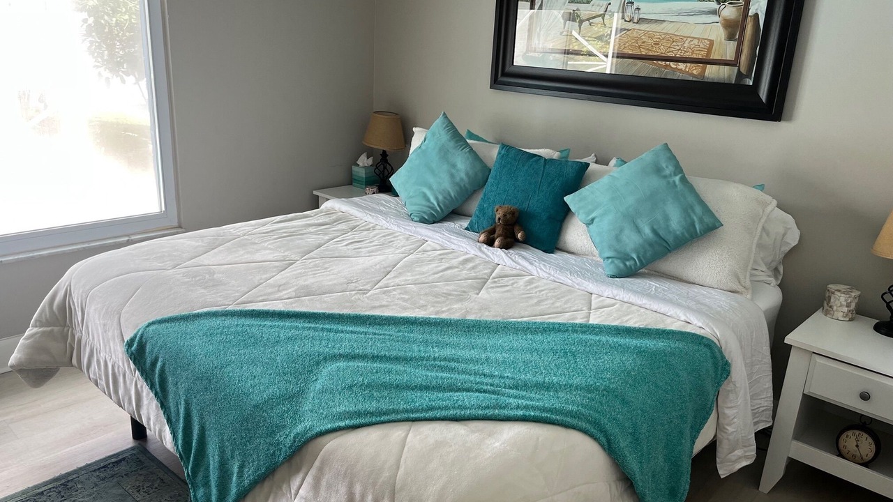 Photo of Bedroom in Jupiter Village