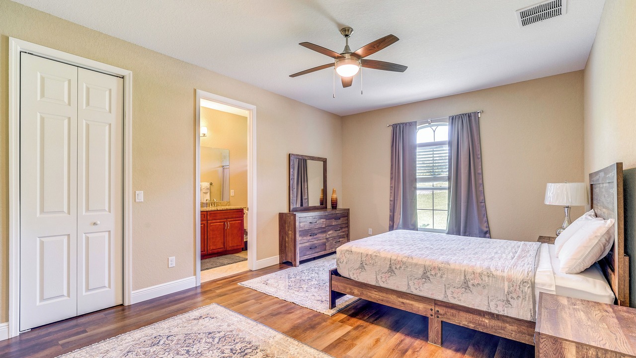 Photo of Bathroom in Brooksville