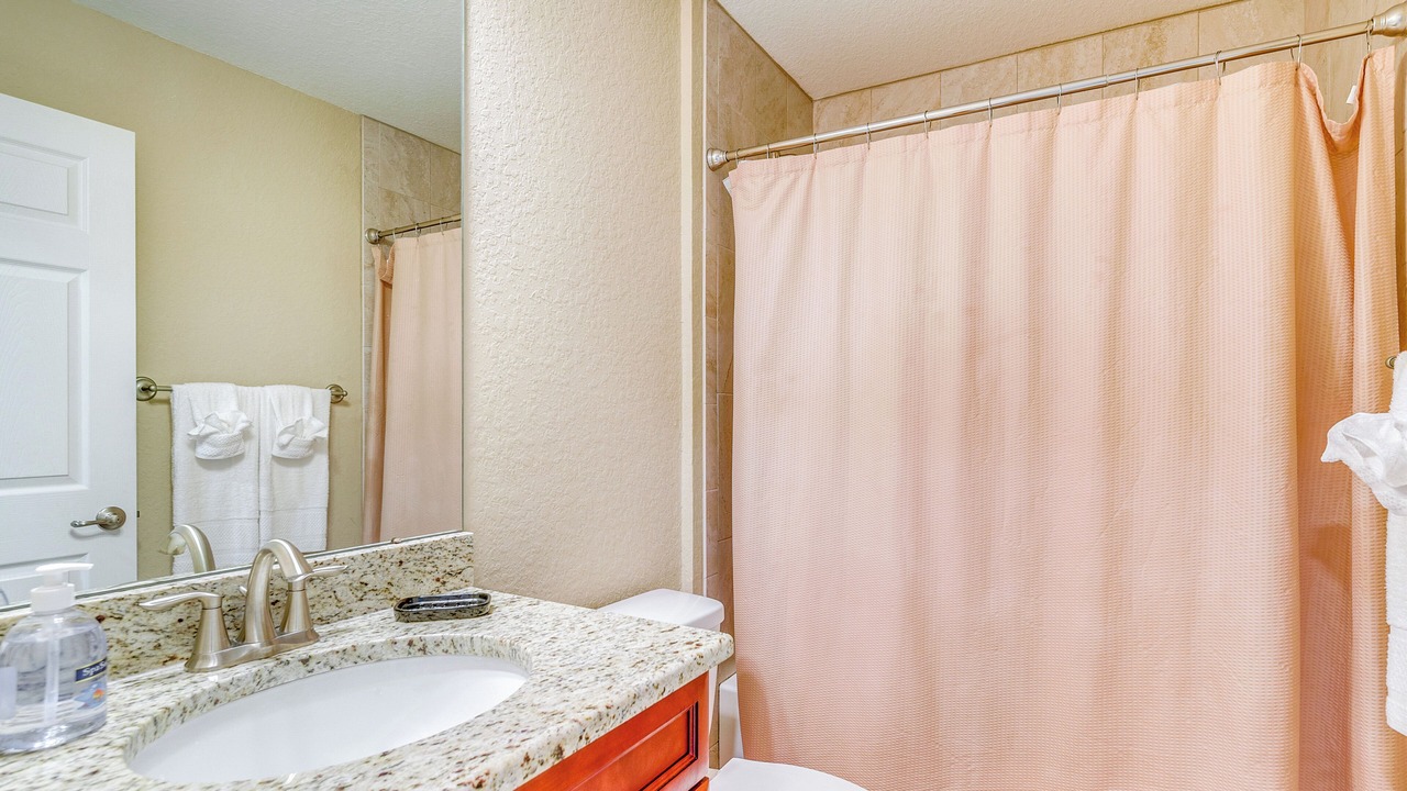 Photo of Bathroom in Brooksville