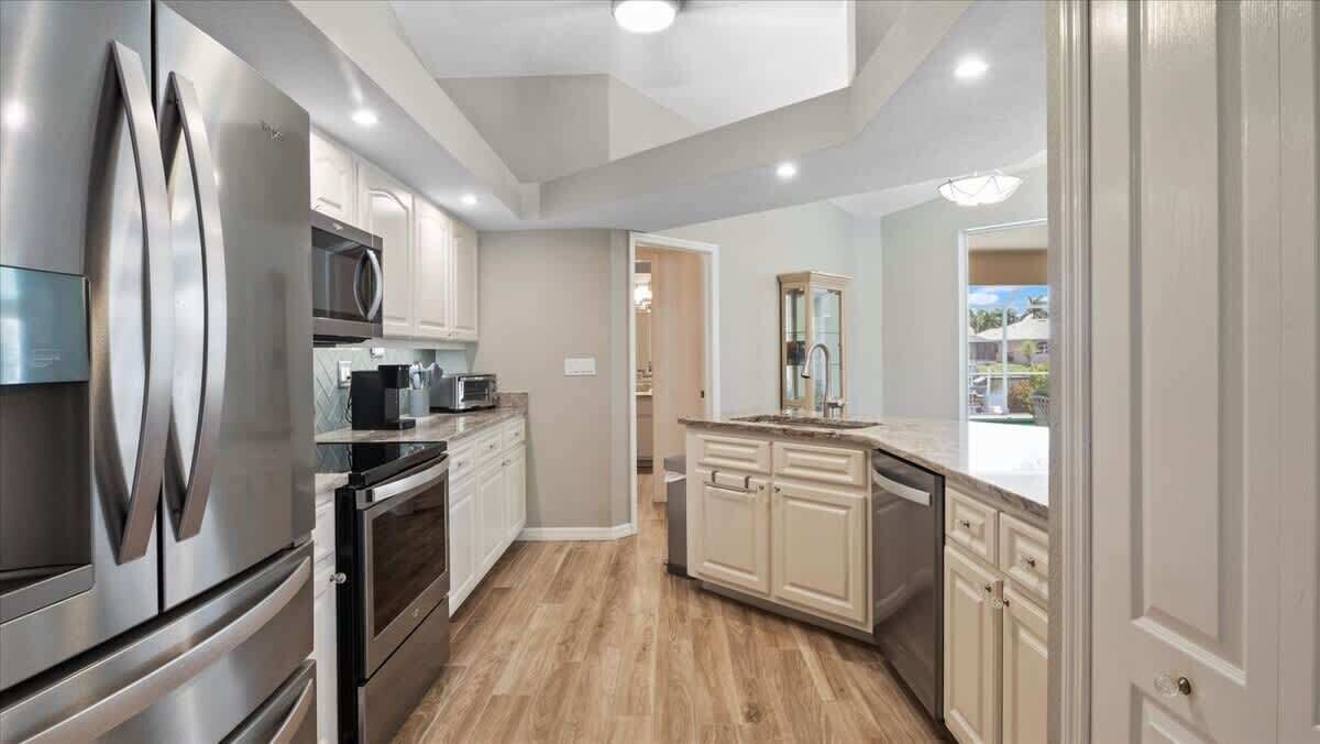 Photo of Others in Burnt Store Isles