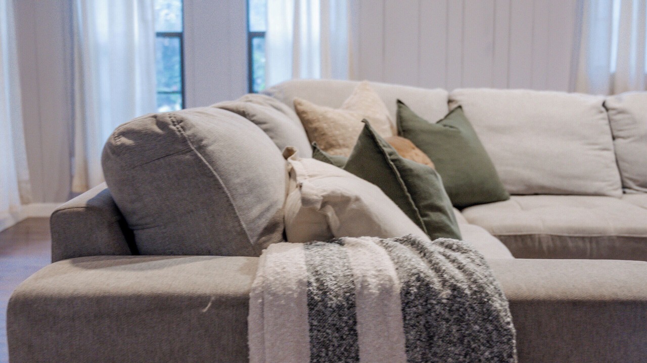 Photo of Livingroom in Lake City