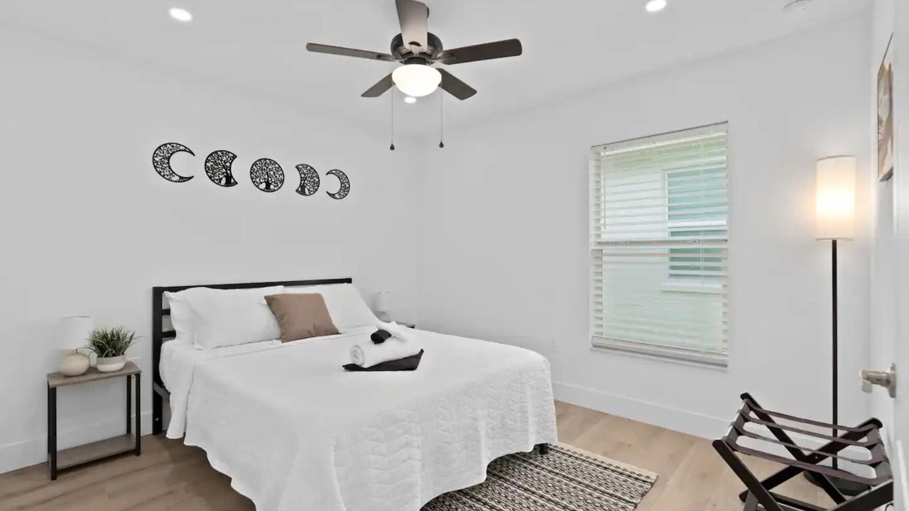 Photo of Bedroom in Winter Haven