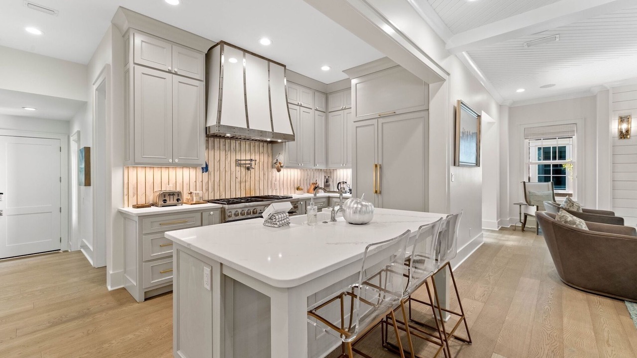 Photo of Kitchen in WaterSound Beach