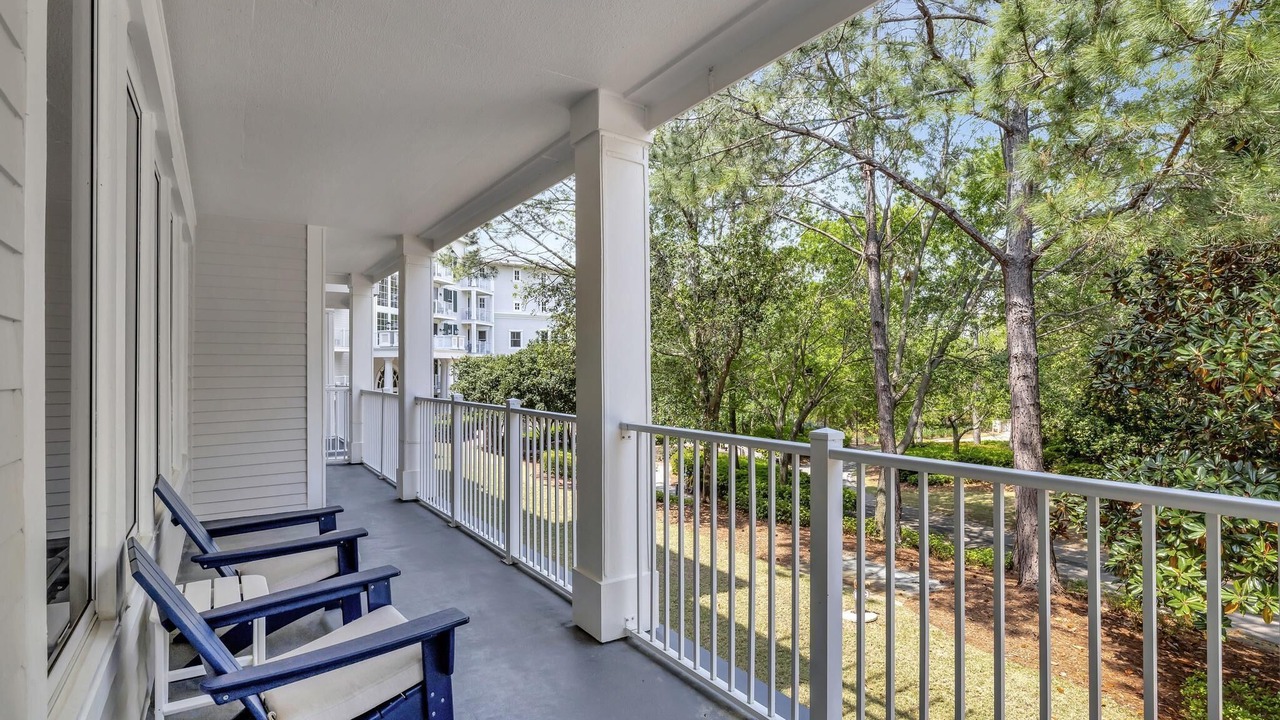 Photo of Patio Balcony in Baytowne Wharf