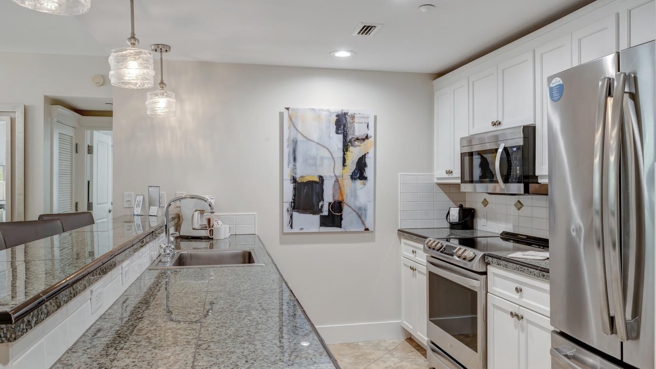 Photo of Kitchen in Baytowne Wharf