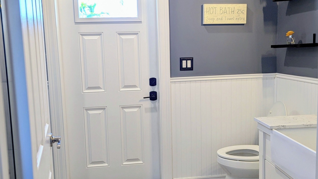 Photo of Bathroom in Palm Beach Country Estates