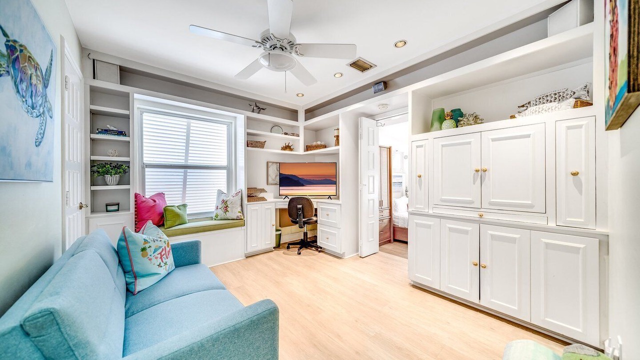 Photo of Livingroom in College Park