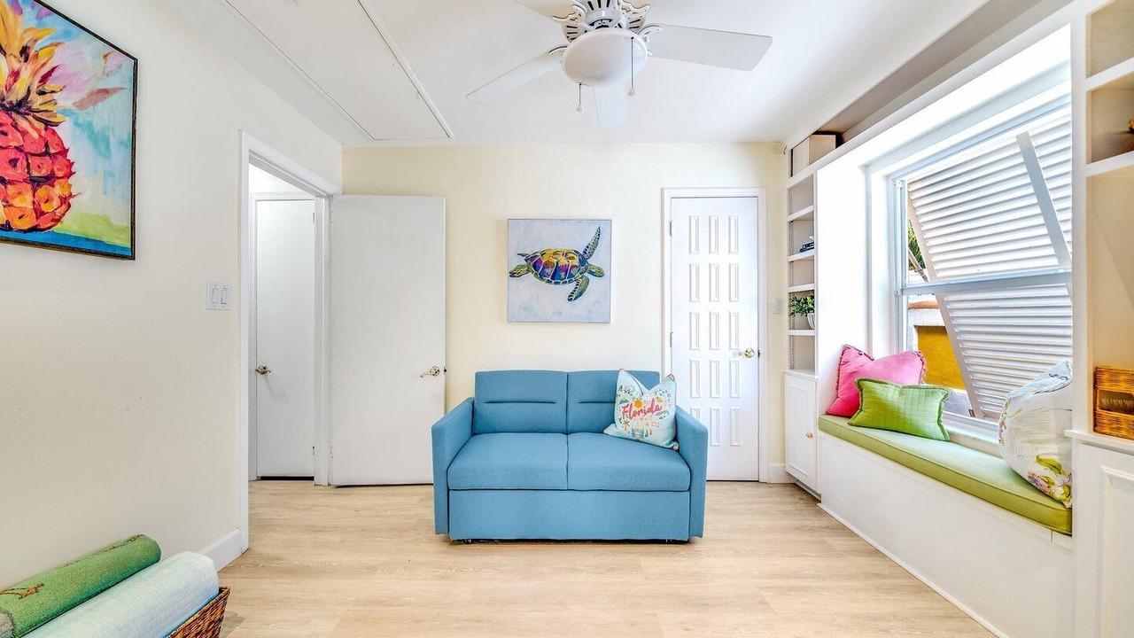 Photo of Livingroom in College Park