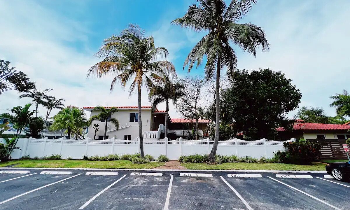 Photo of Outdoor in Coral Ridge