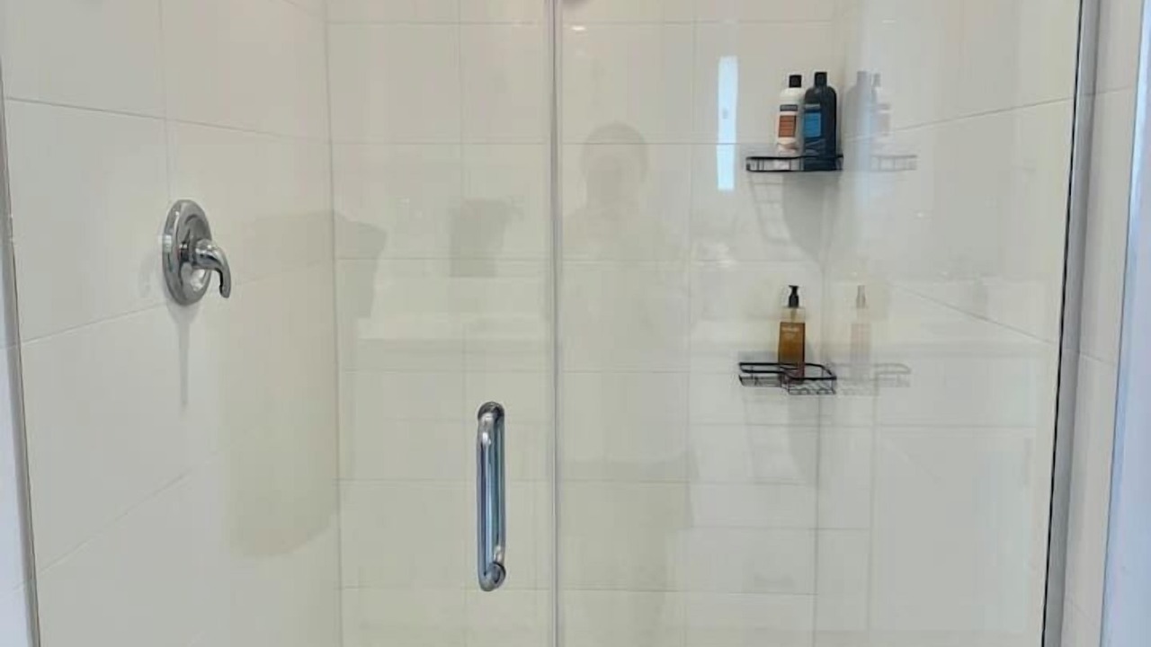 Photo of Bathroom in Mariner