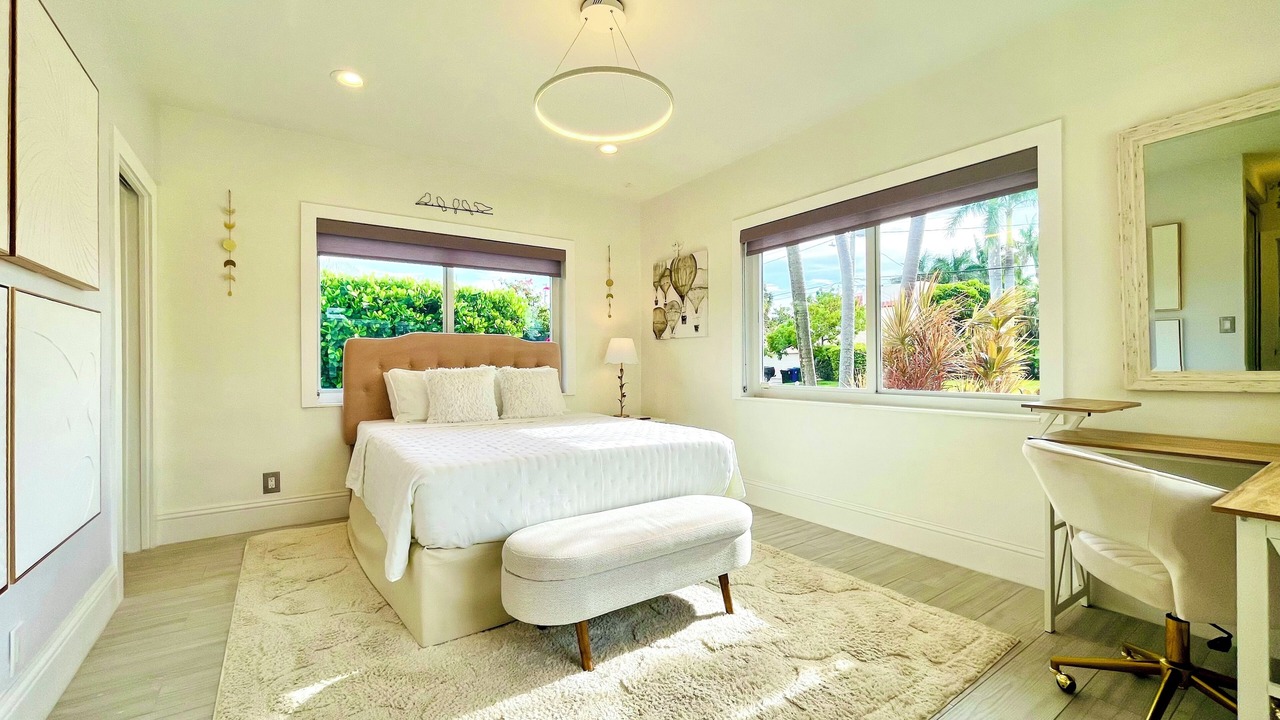 Photo of Bedroom in Dolphin Isles