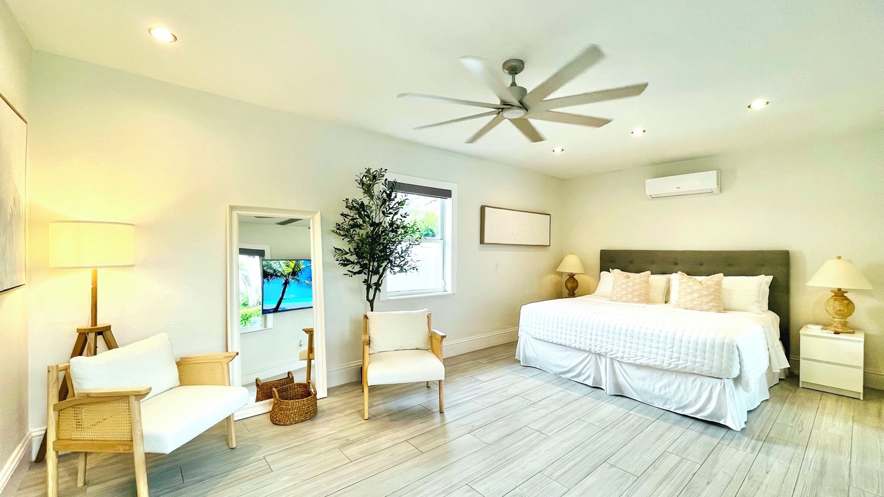 Photo of Bedroom in Dolphin Isles