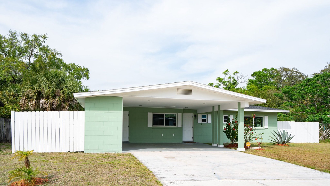 Photo of Outdoor in Titusville